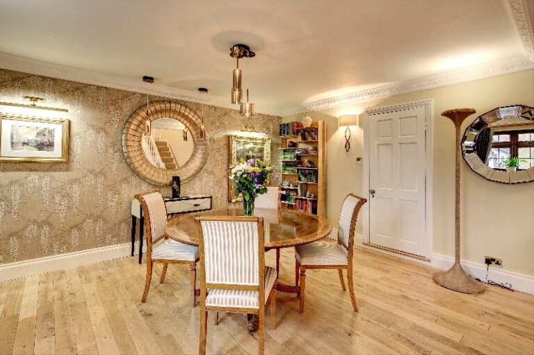 2 p1ab8rbgd9159q1b42j27jli14hb6 768x511