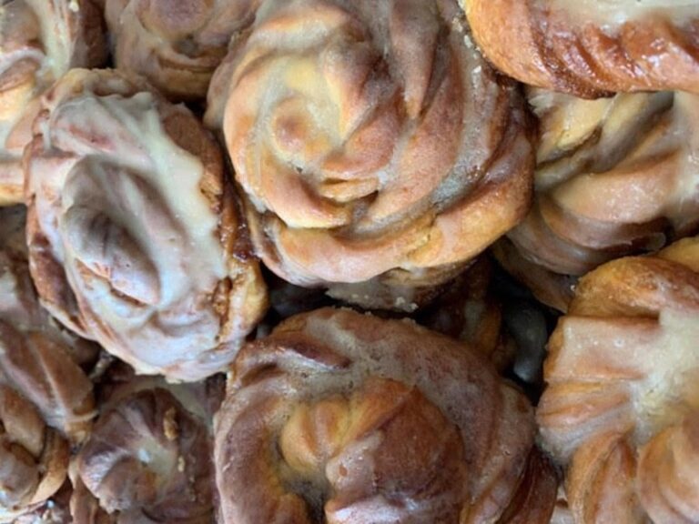 7 p1glv2lo13qek3df16k9188dsbu5 768x576