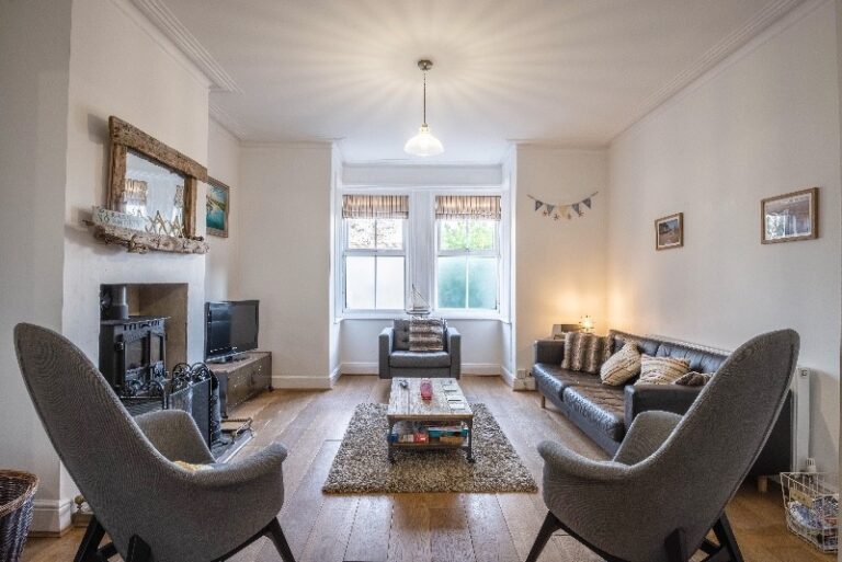 0 p1e7itfdic1ooa4o6npjl5dsm74 768x513