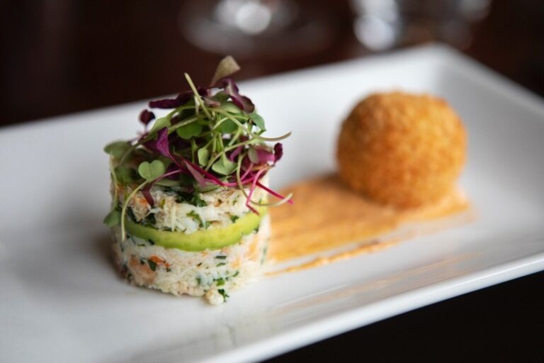 10 p1d8h16pdj4j112a499i167vc1k 768x512