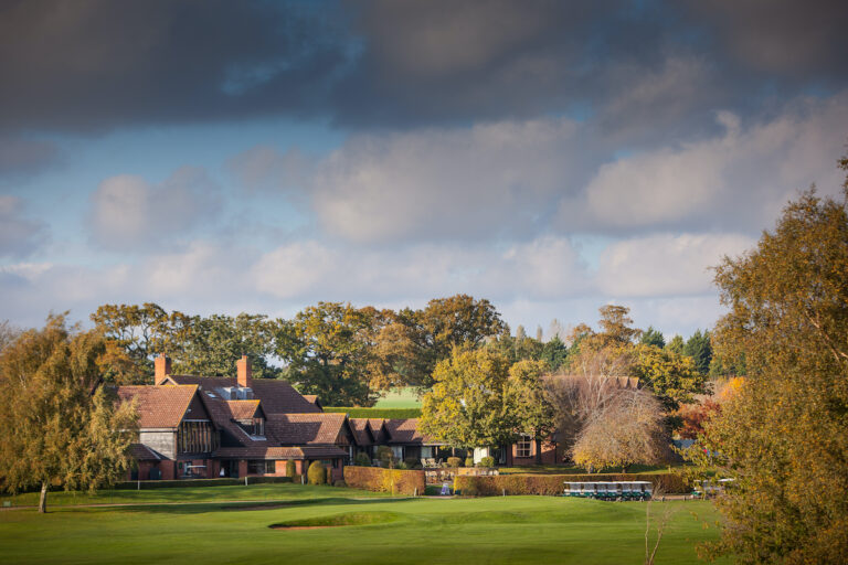 barnhambroomgolf 768x512