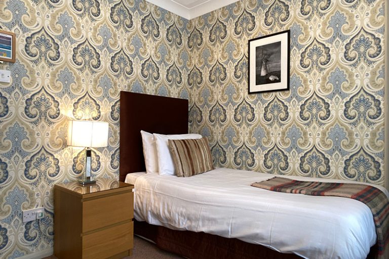 book cromer single rooms 768x512