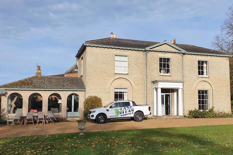 service holiday home management 1 768x512