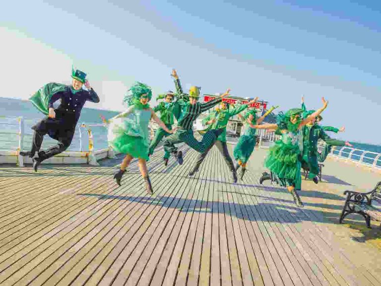 Outside etc 3031 768x576