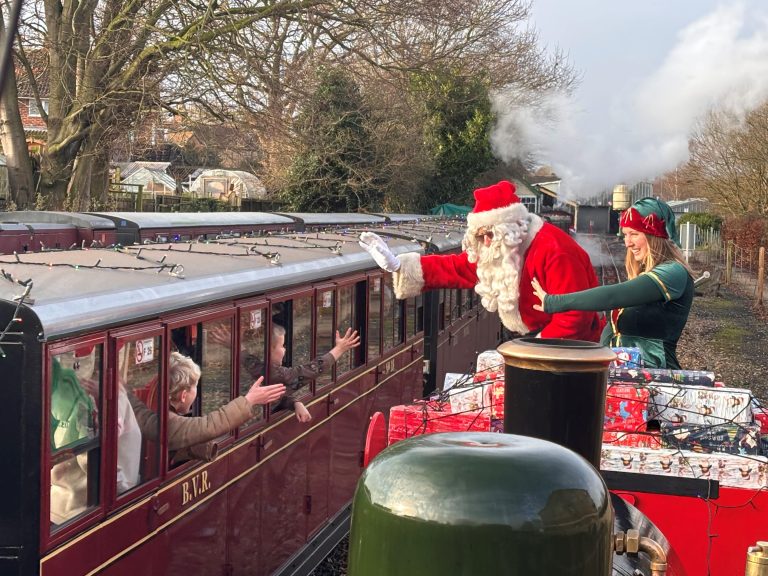 Festive Express Dec min 768x576