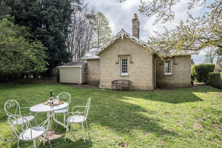 Gate Lodge at Watatunga 768x512