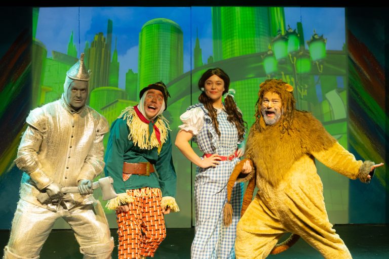 Main Wizard of Oz Cast at Sheringham Little Theatre 768x512