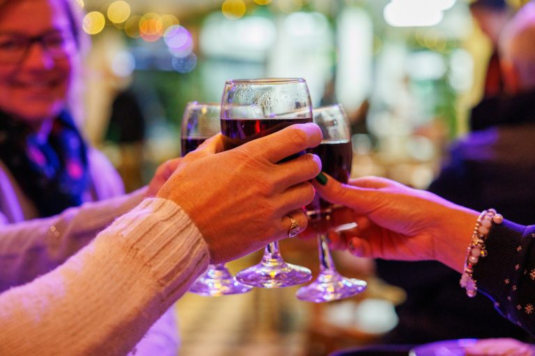 Mulled Wine Cheers at Sheringham Little Theatre 768x512