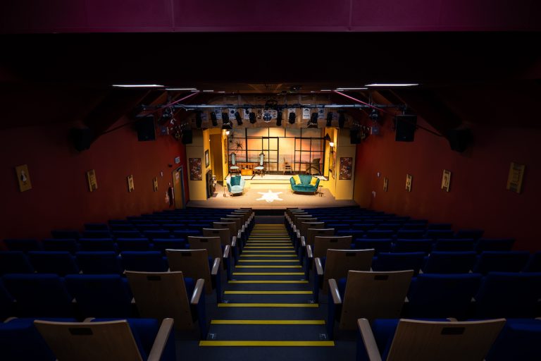 sheringhamlittletheatreinside1132 1 768x512