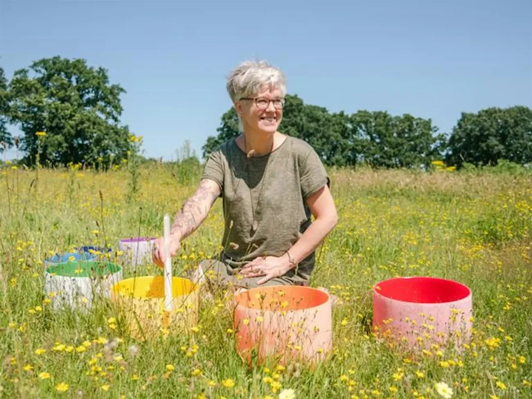 chrystal bowl 768x576