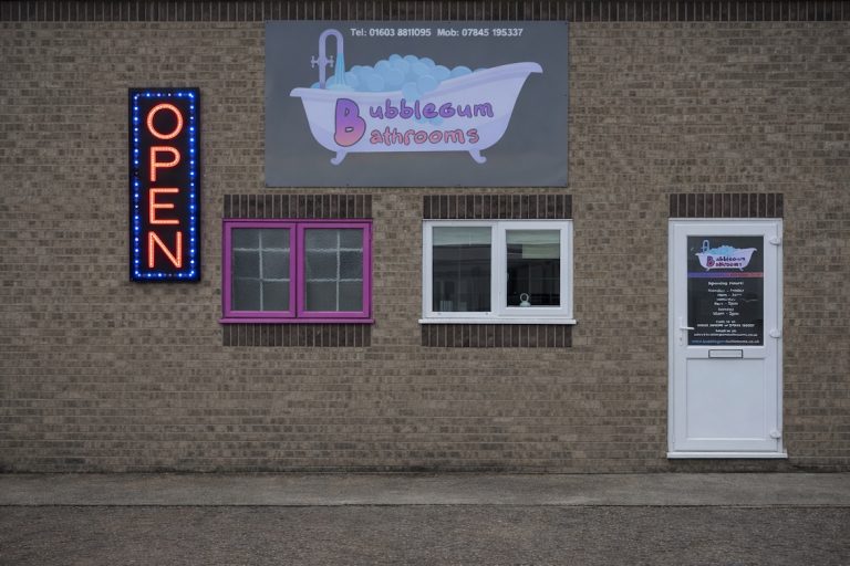 bubblegumoutside1132 1 768x512