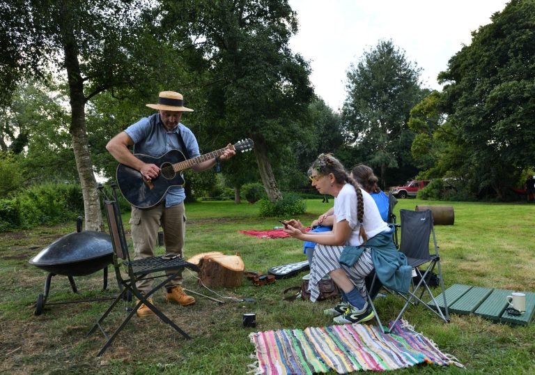 Jam space held by Heather Jason Burford Photo Credit Dave Gamsby 768x538