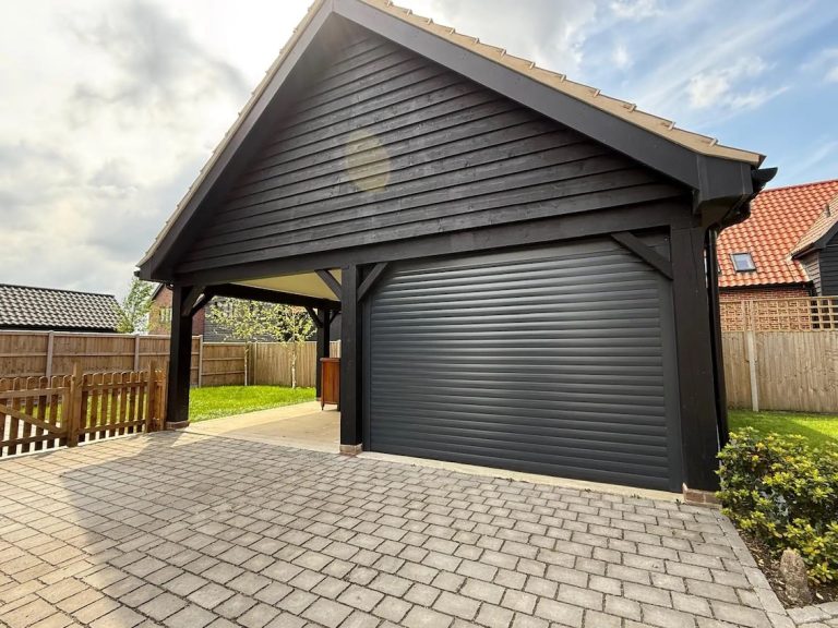 roller doors norwich Anthracite grey Deluxe cart lodge 768x576